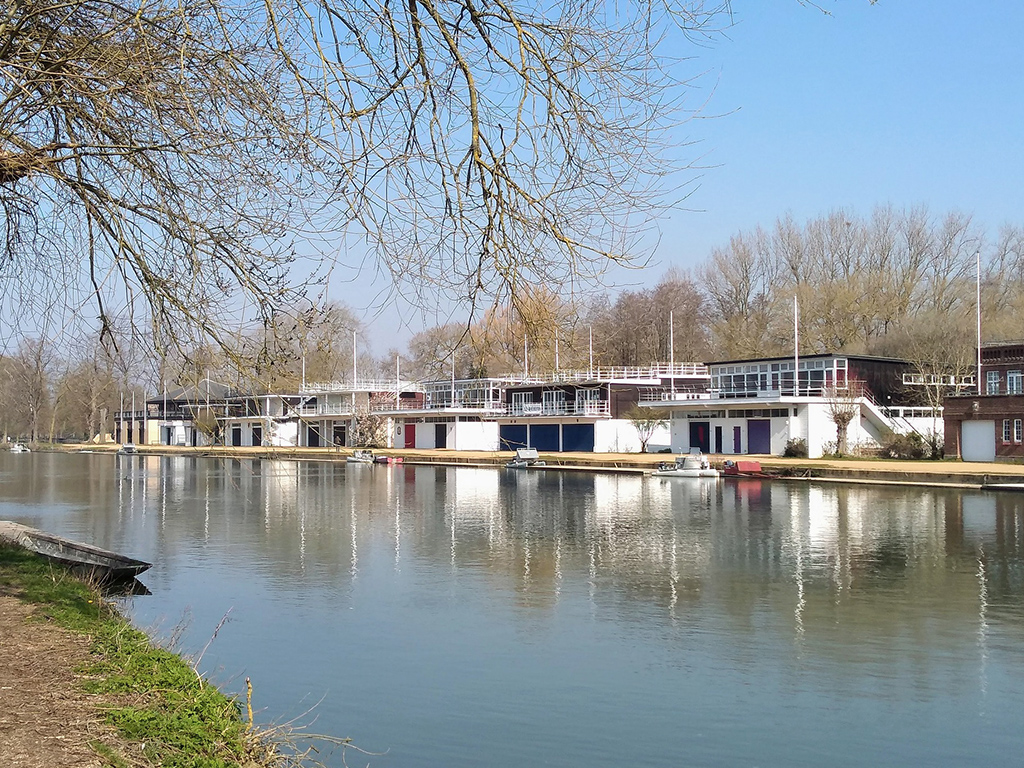 Oxfordshire Hot Tub Retreat