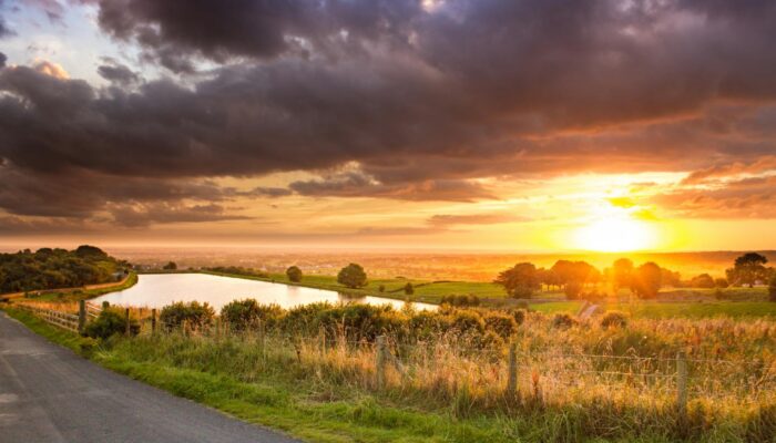 Best Hot Tub Breaks in Lancashire for Family Weekends