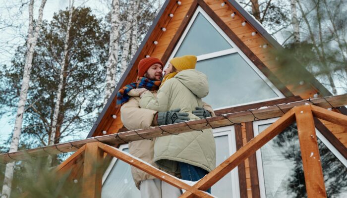 Last-Minute Easter Hot Tub Breaks for Couples Before Prices Climb