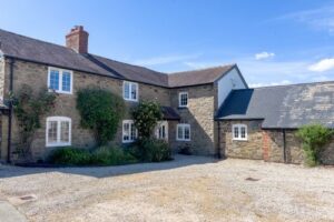Roundton House