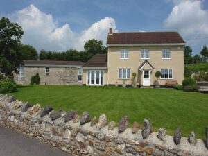 Lower Wadden Farmhouse and Annexe in Southleigh, Devon