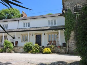 Sea Cliff Cottage in Pentewan, Cornwall